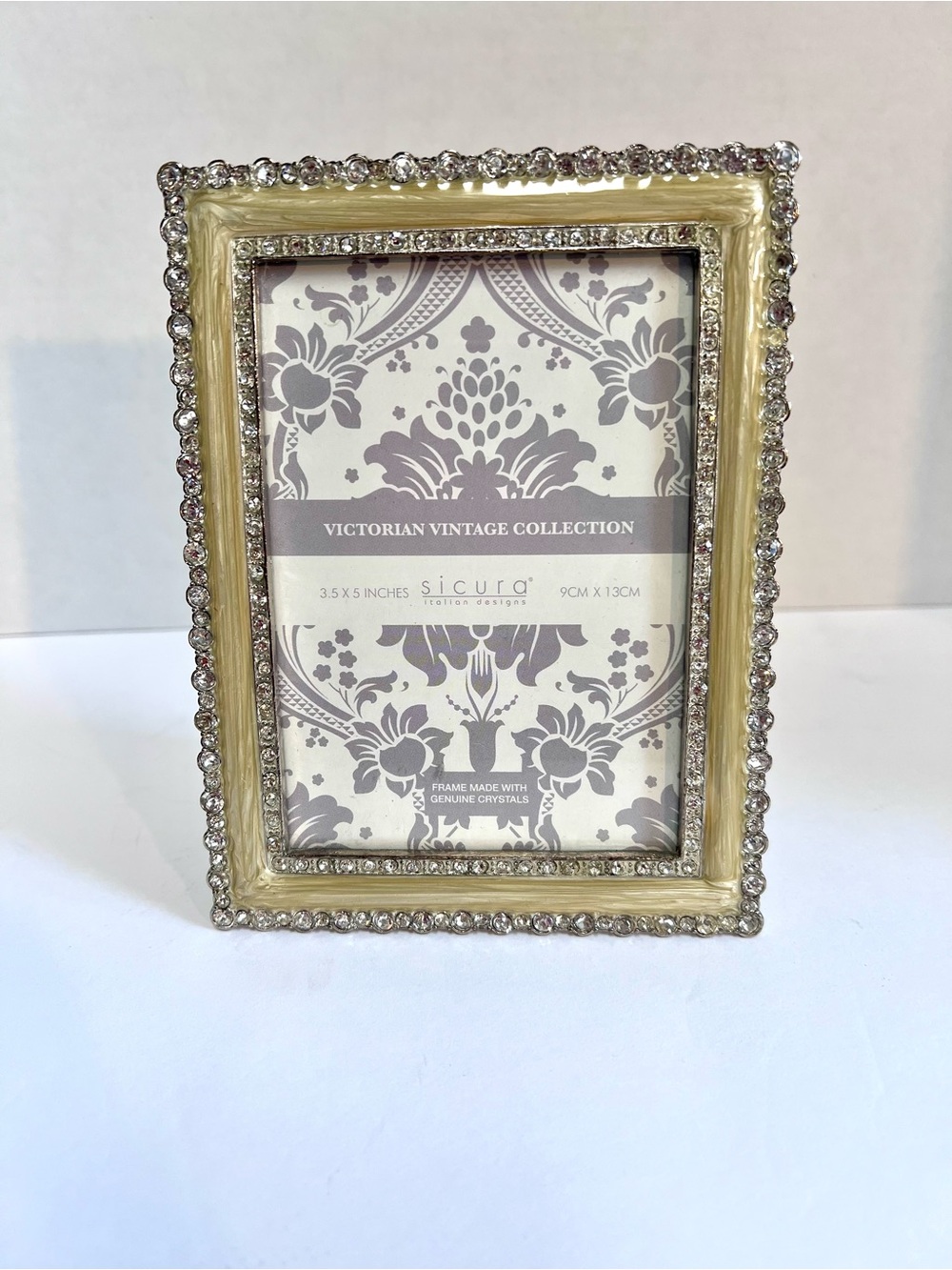 Sicura Victorian Vintage Collection 3.5x5” Enamel Rhinestone Picture Frame